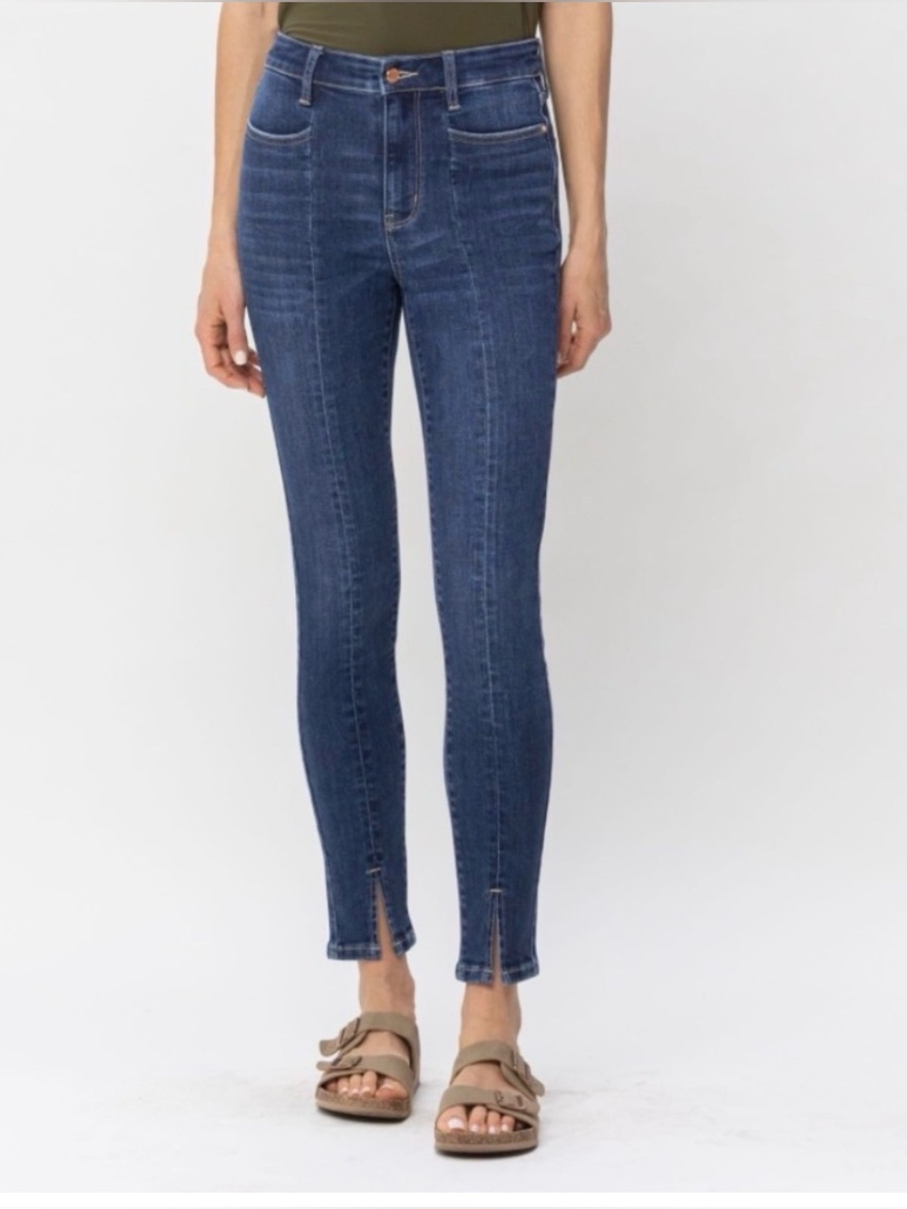 Judy Blue High Waist Front Seam Women’s Jeans Size 9/29 skinny fit slit at ankle